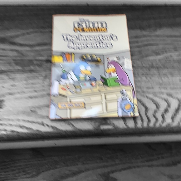 Disney Club Penguin set of 2 books. - Picture 2 of 5